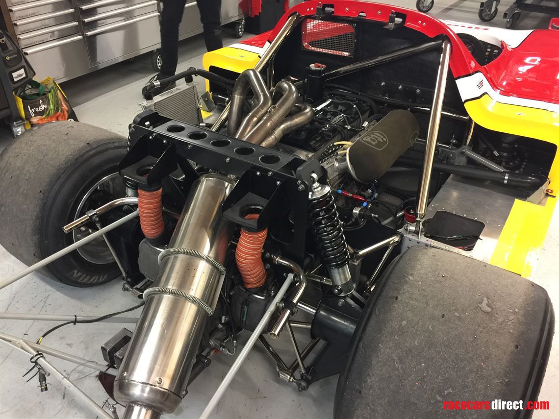 Interserie 1975 -Lola T390