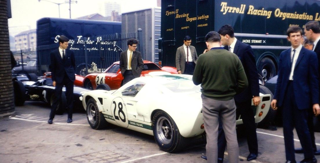 Ford GT40 P1001