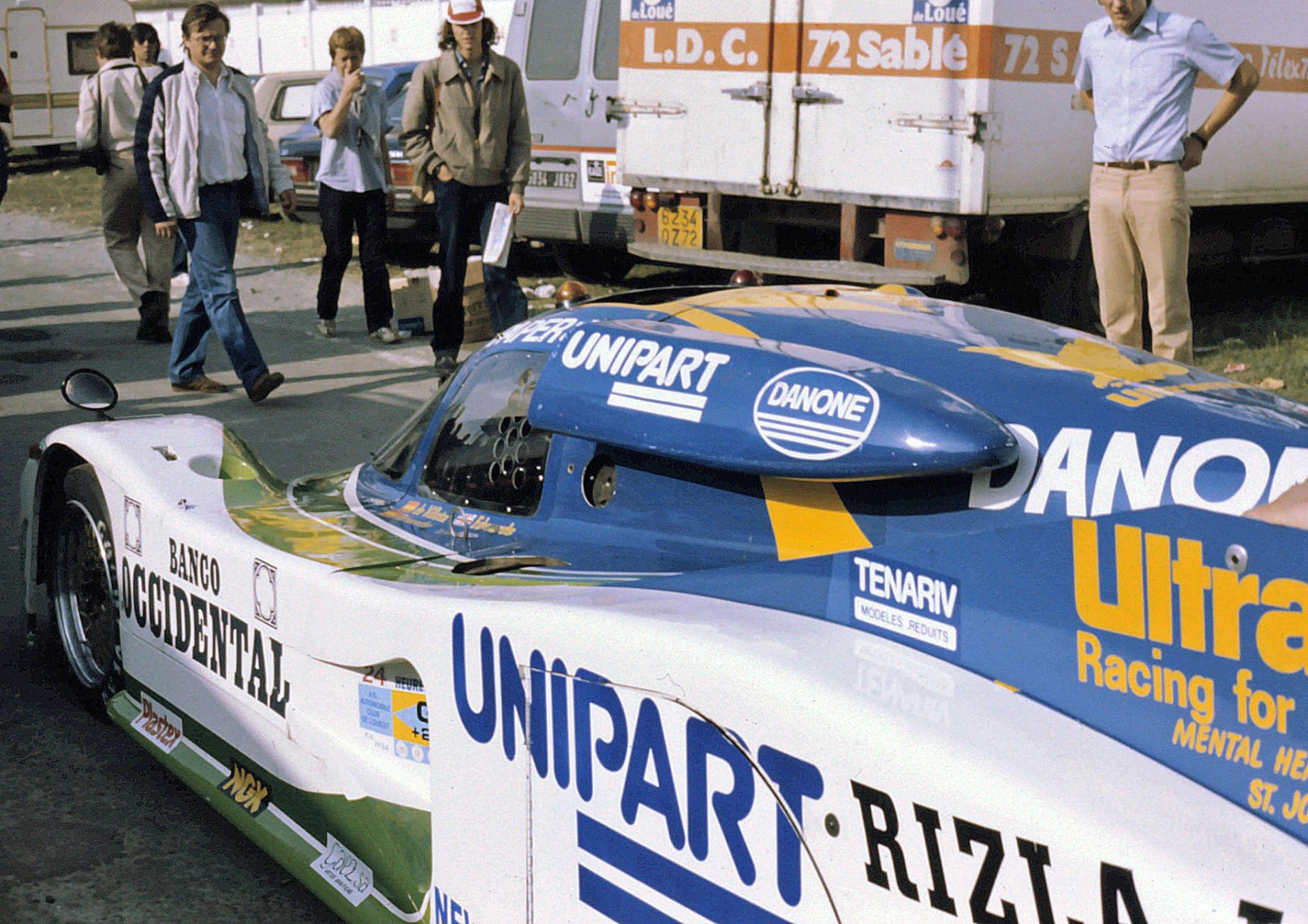 Lola T600