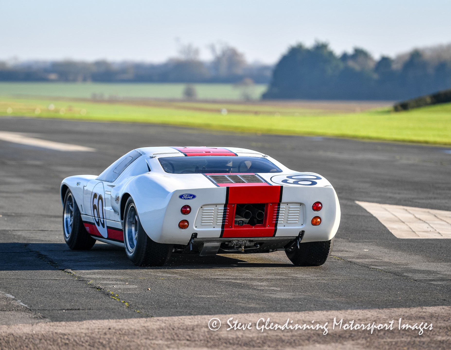 Ford GT40 P1001